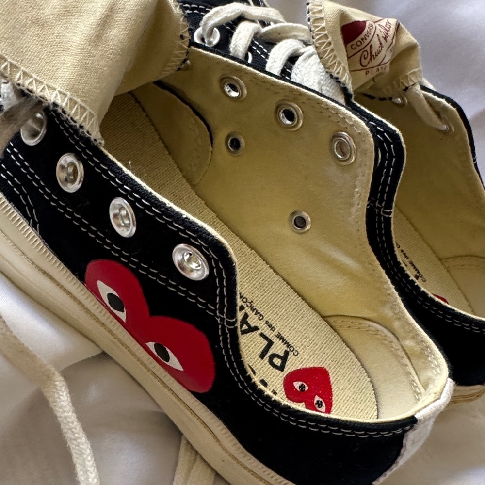 Converse x Comme des Garçons PLAY Black and Cream Sneakers with Red Heart